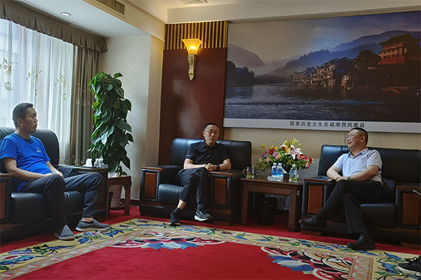 中國綠建聯(lián)盟理事長與中國散協(xié)陶粒專委會受邀北京辦事處進行投資洽談